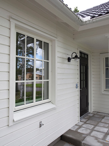 Vita Elitfönster med spröjs